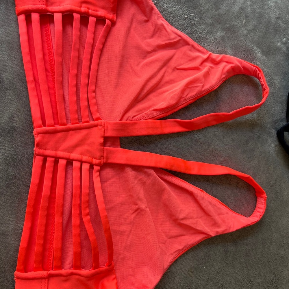 Strapped sports top/ yoga top